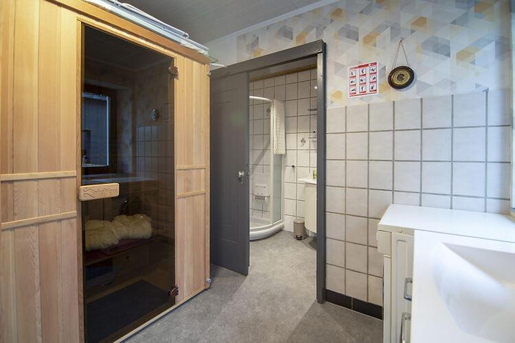 Atmospheric Holiday Home In B Llingen With Infrared Sauna Bullange Exterior photo